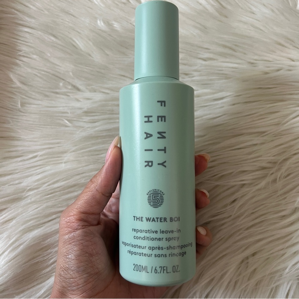Fenty Hair The Water Boi Reparative Leave-In Conditioner Spray